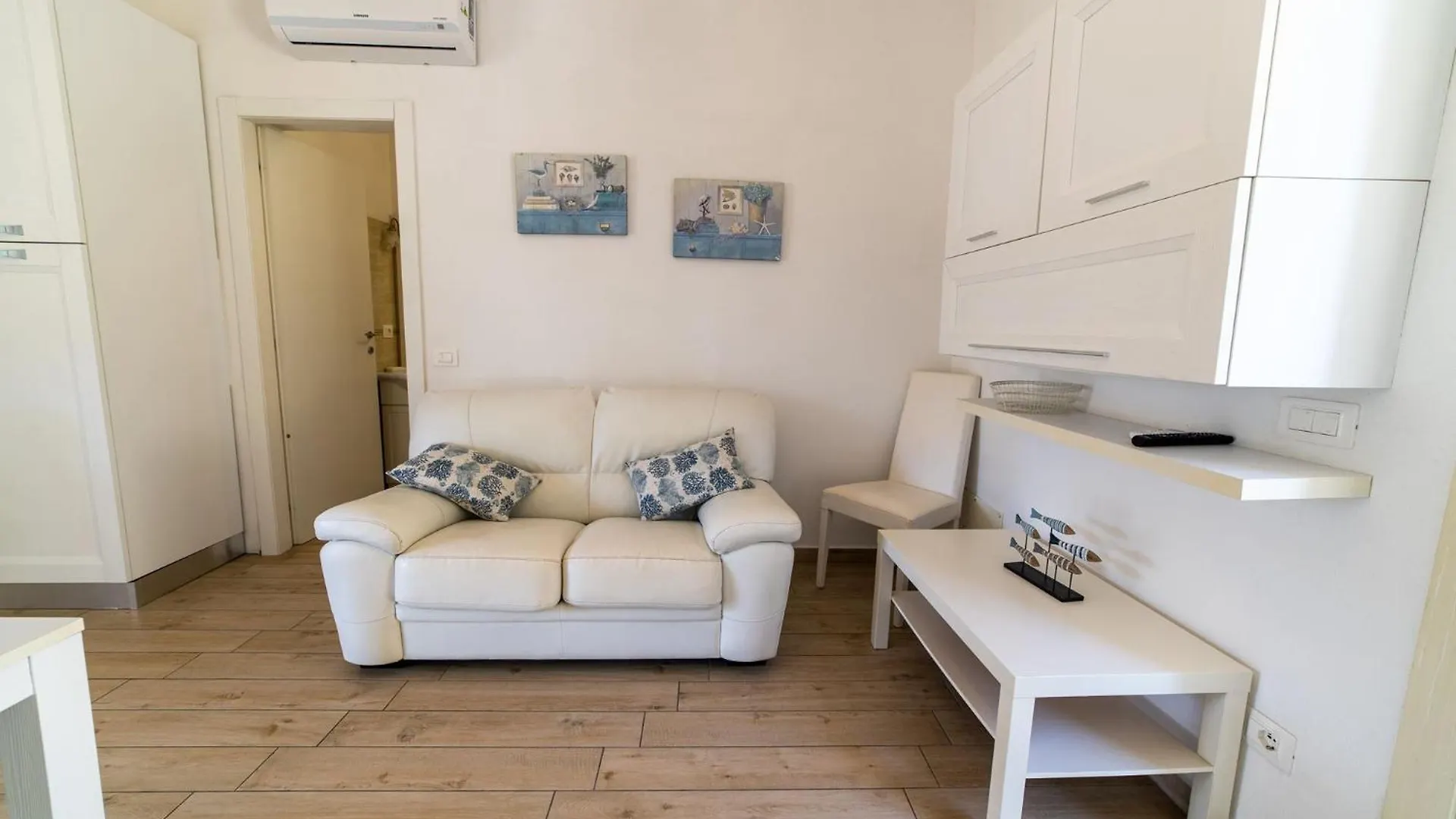 Onda Apartman Procchio 0*,